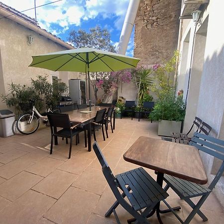 Grand Appartement Sur Canal A 2 Pas Du Centre Ville De 塞特港 外观 照片